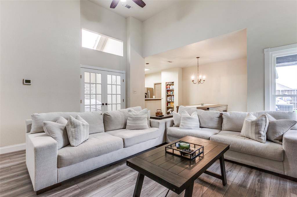 211 Piccadilly Circle, Wylie, TX 75098