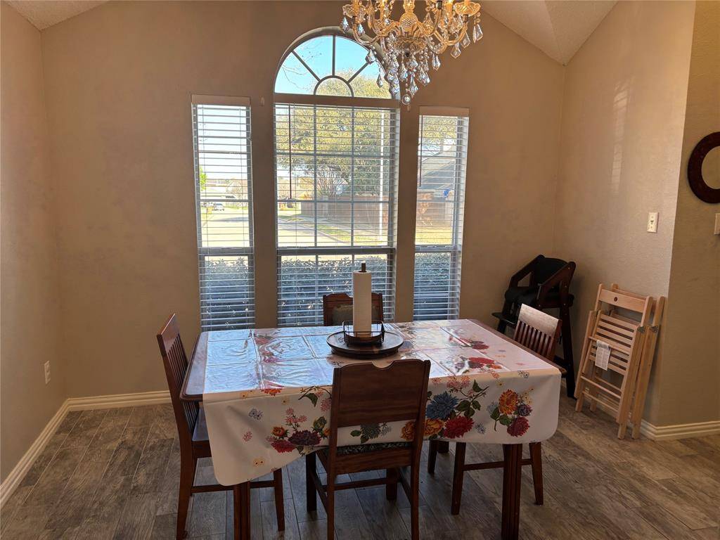 4938 Brazoswood Circle, Arlington, TX 76017