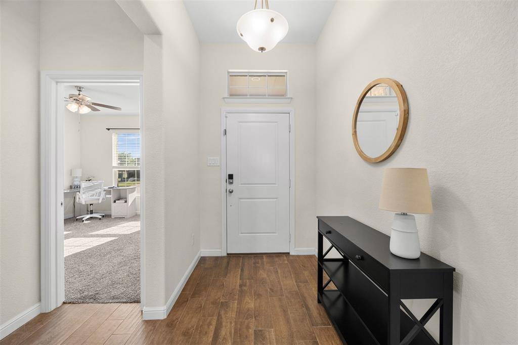 1215 Tiburon Trail, Cleburne, TX 76033