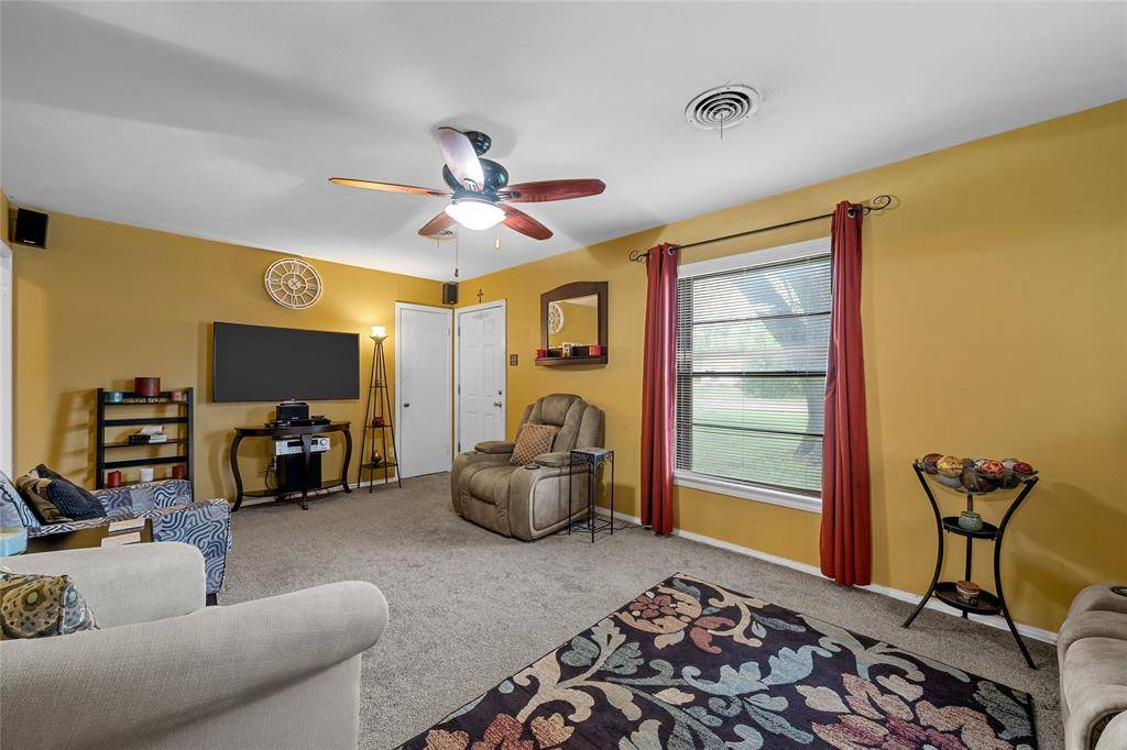 2433 N 42nd Street, Waco, TX 76710