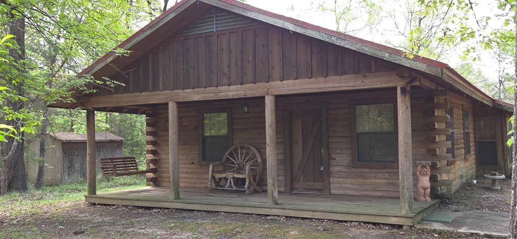 3072 Dorough Road, Karnack, TX 75661