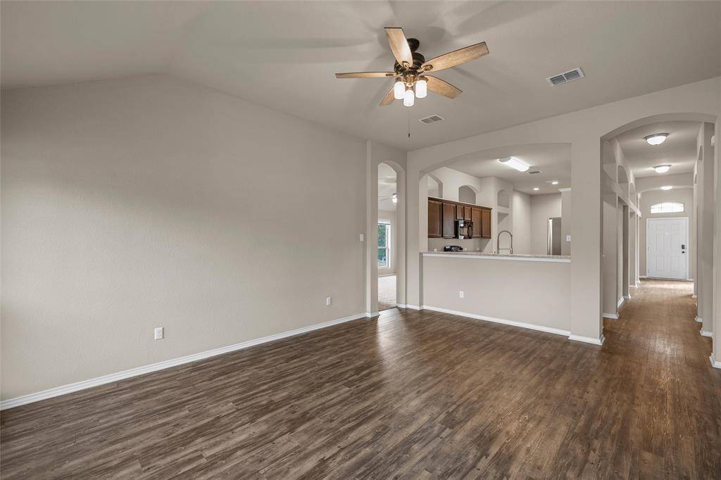 337 Milky Way Road, Bruceville, TX 76630