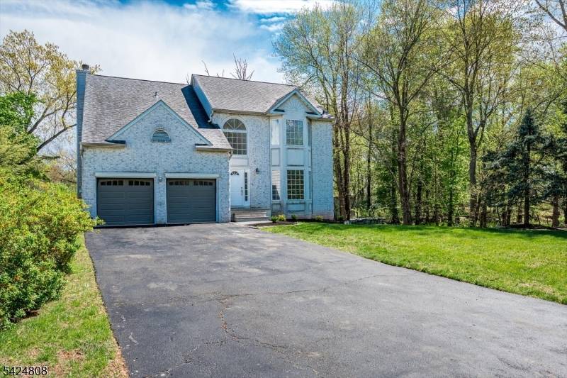 15 Barbour Pl, Piscataway Twp., NJ 08854