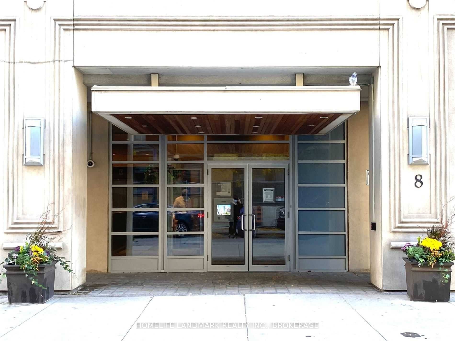 8 Scollard ST #1009, Toronto C02, ON M5R 1M2