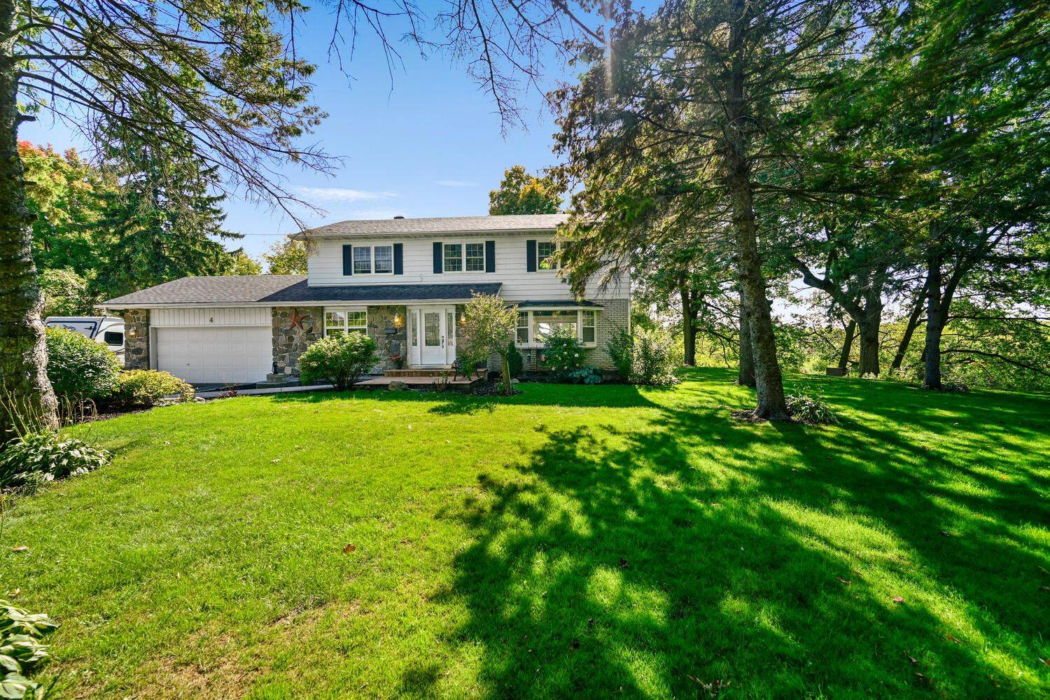 4 Connell PL, Prescott, ON K0E 1T0