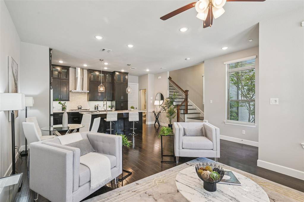 7024 Mistflower Lane, Dallas, TX 75231