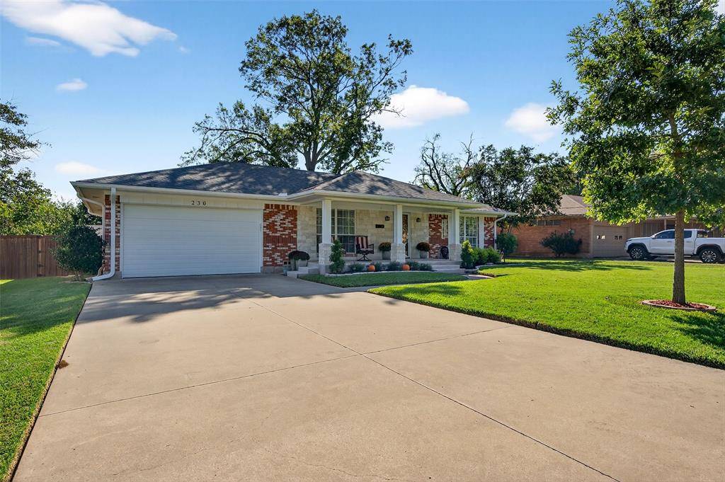 230 Center Street, Whitesboro, TX 76273