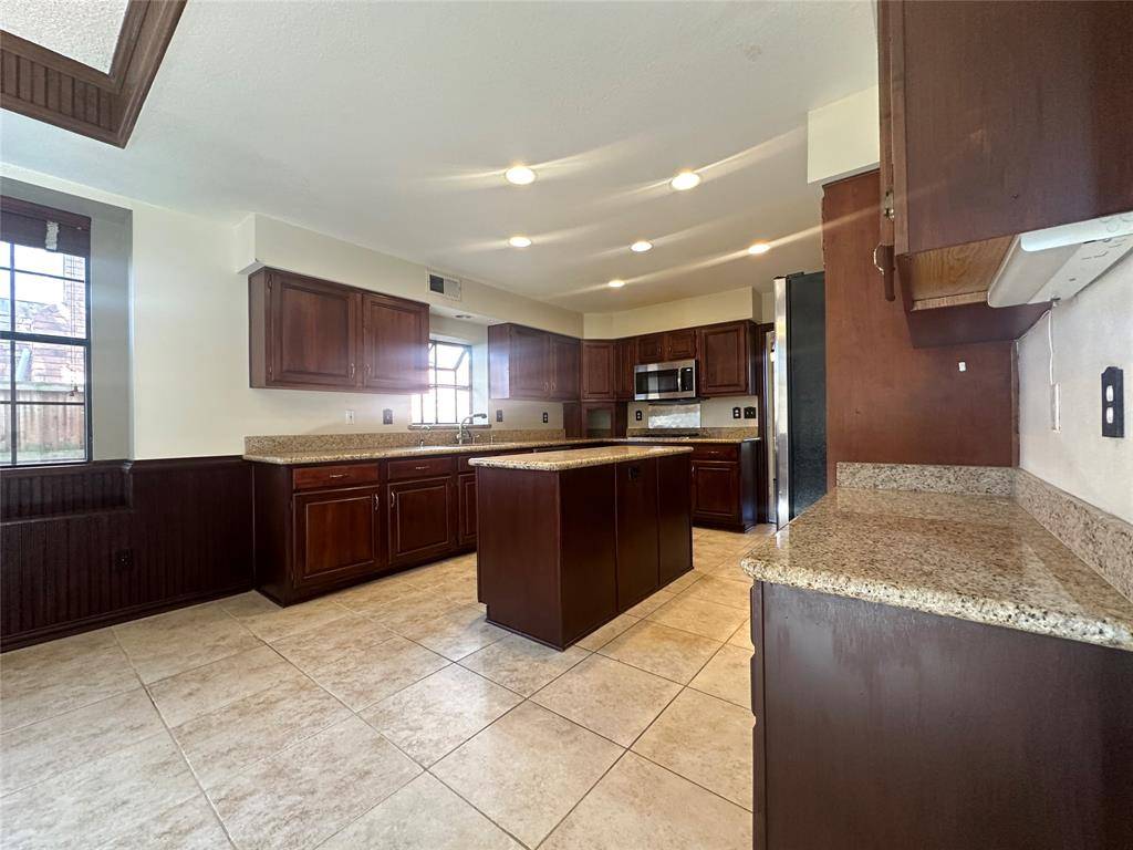 4342 Timberglen Road, Dallas, TX 75287