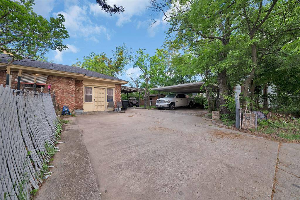 1207 Camelia Street, Weatherford, TX 76086