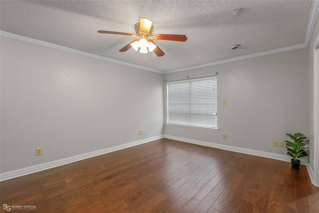 3100 Fairfield Avenue #11D, Shreveport, LA 71104