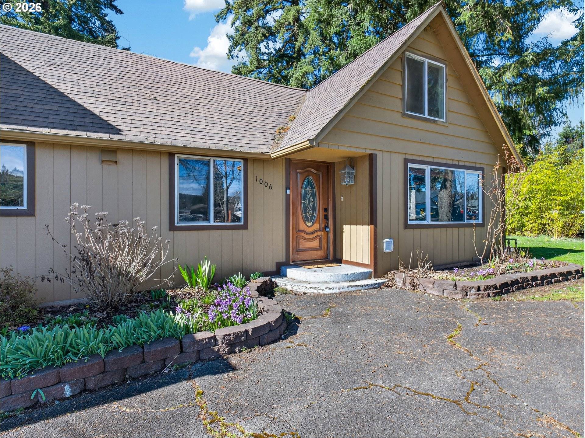 1006 MOUNTAIN VIEW RD, Sweet Home, OR 97386