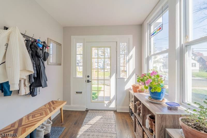 9 Fernwood Road, Maplewood Twp., NJ 07040