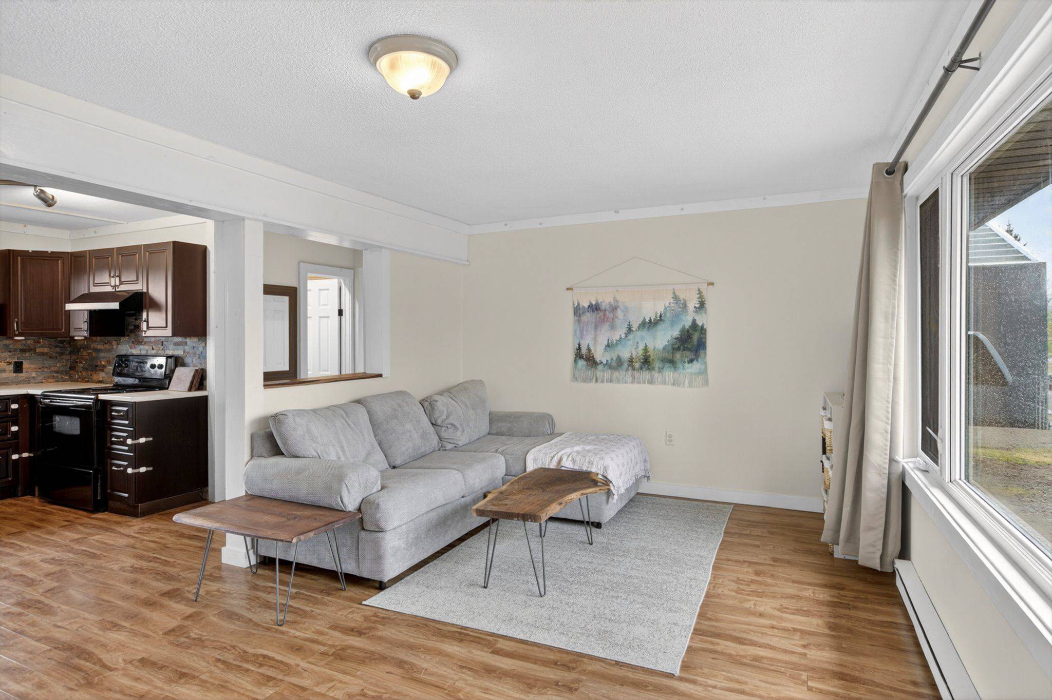 17 Hawke DR, Kawartha Lakes, ON K0L 2W0