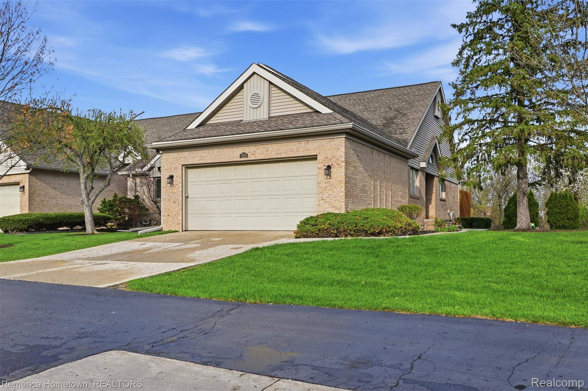 271 Edington CIR, Canton Charter Township, MI 48187