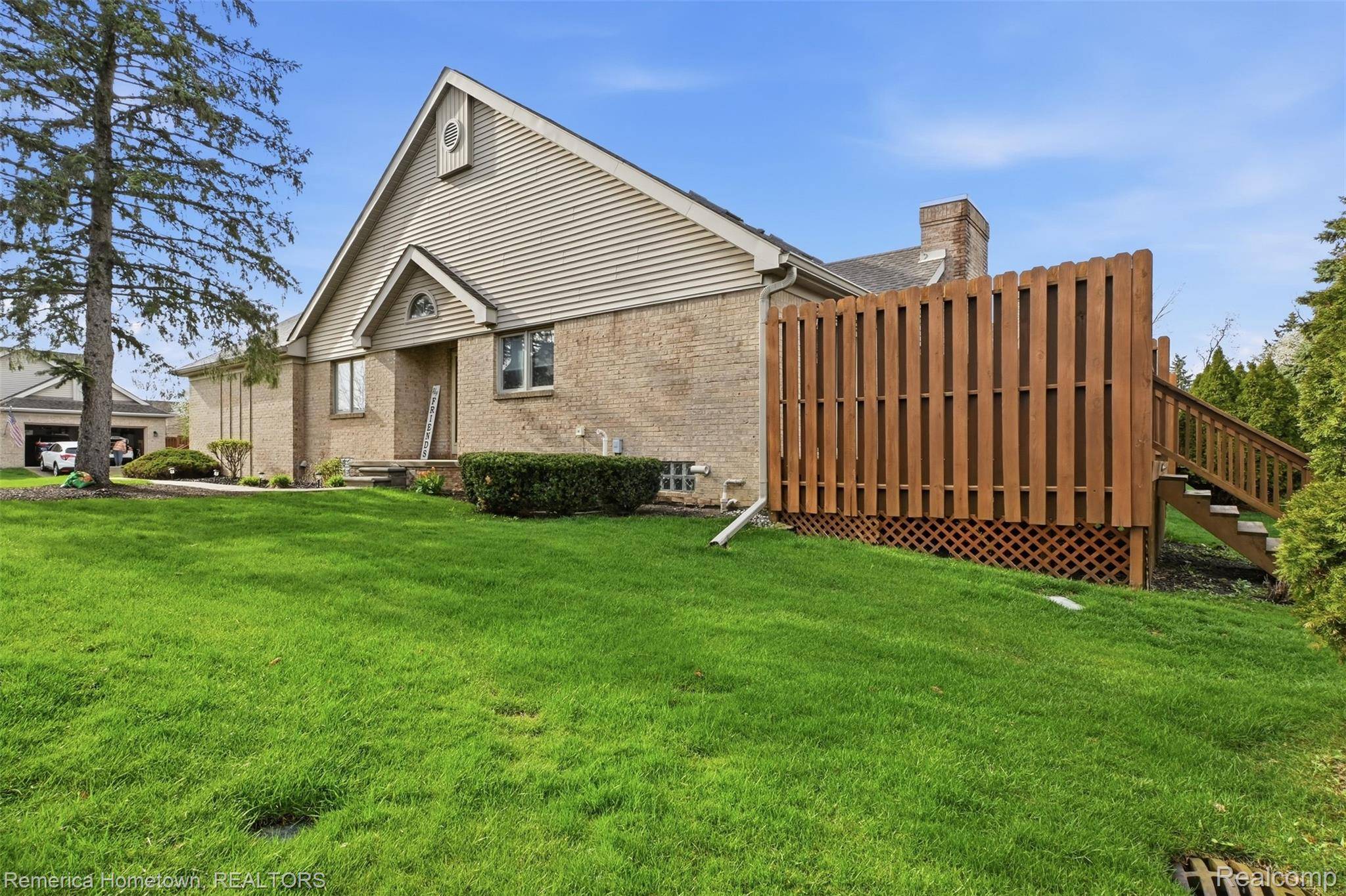 271 Edington CIR, Canton Charter Township, MI 48187