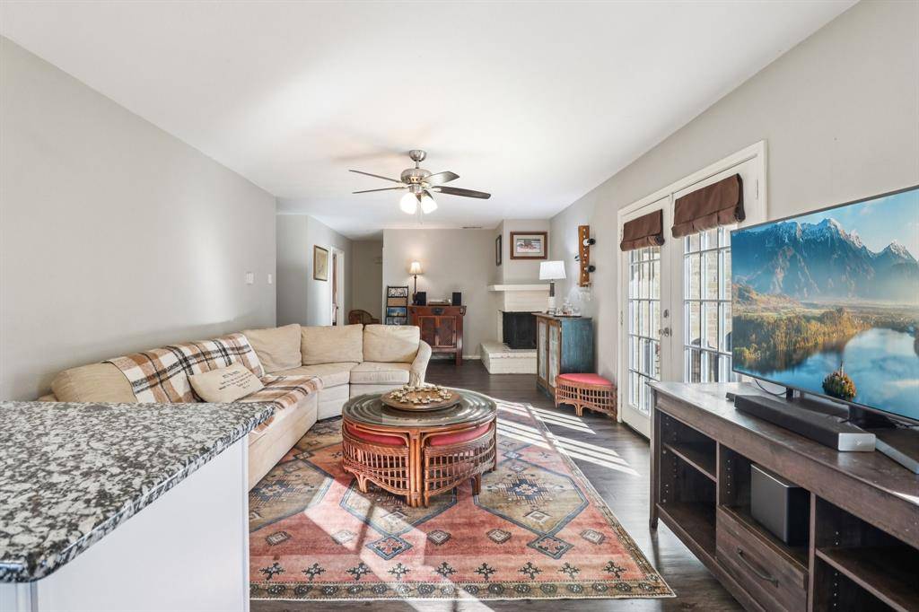 7520 Gayglen Drive, Dallas, TX 75217