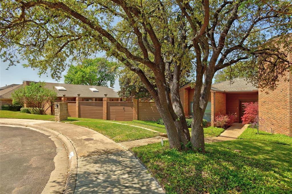 9419 Viewside Drive, Dallas, TX 75231
