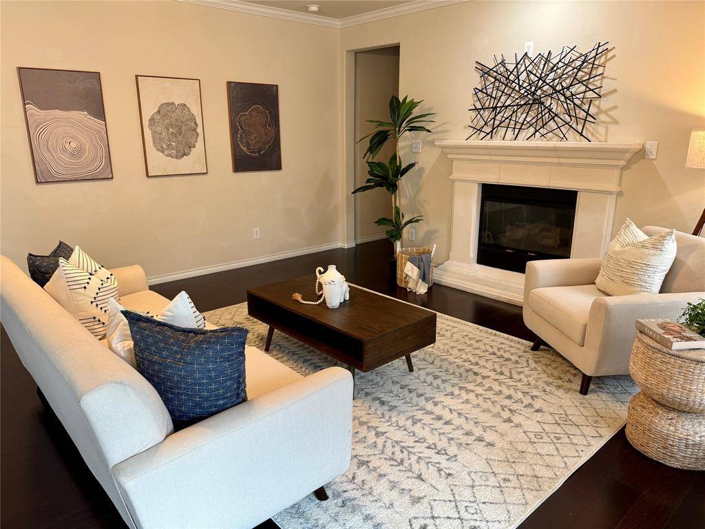 5534 Grosseto Drive, Frisco, TX 75034