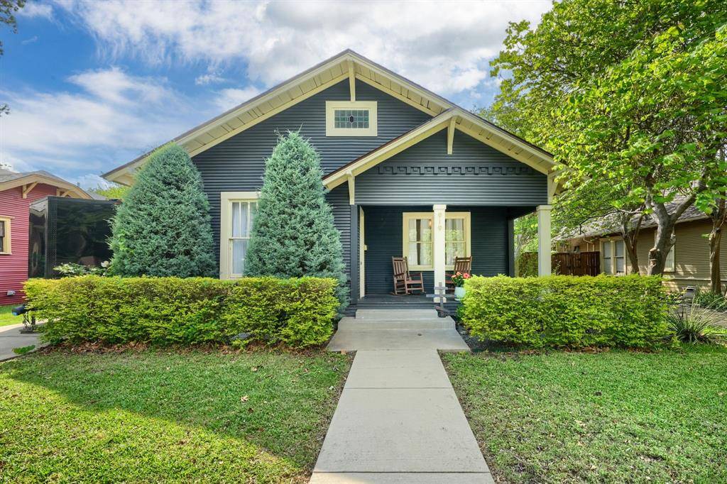 919 N Clinton Avenue, Dallas, TX 75208