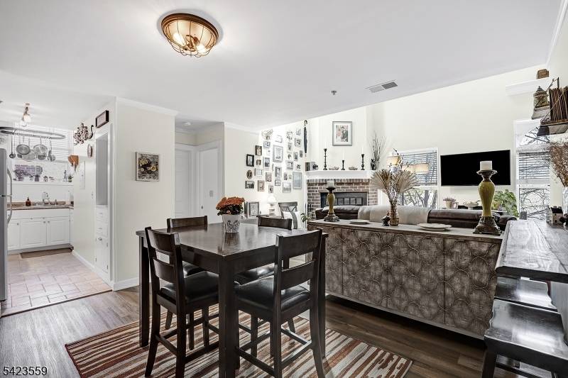 5 Center Ave #8, Morris Twp., NJ 07960