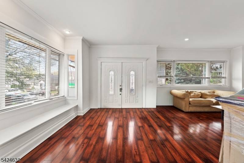 334 Brook Ave, Passaic City, NJ 07055