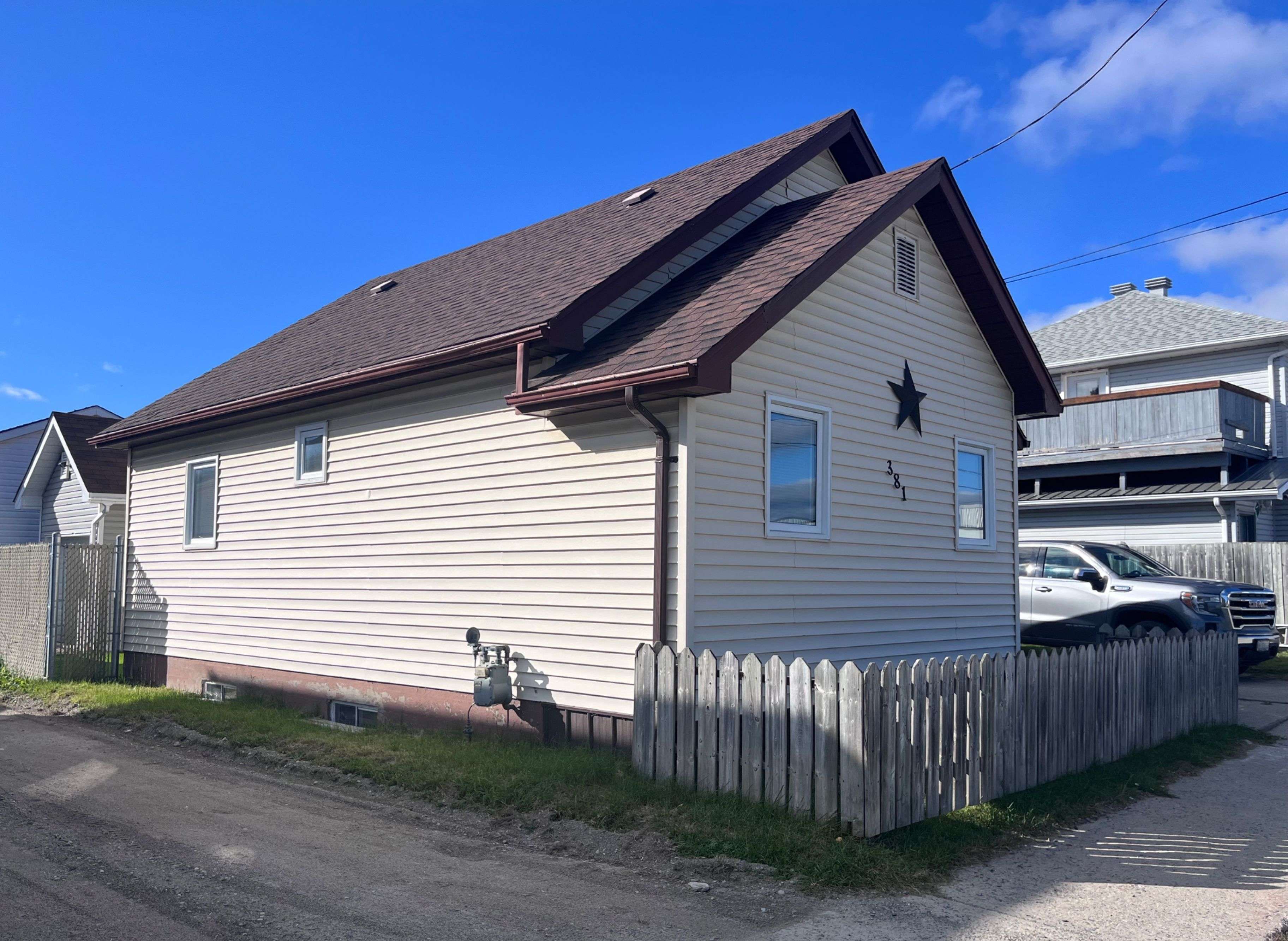 381 Spruce ST S, Timmins, ON P4N 2N3