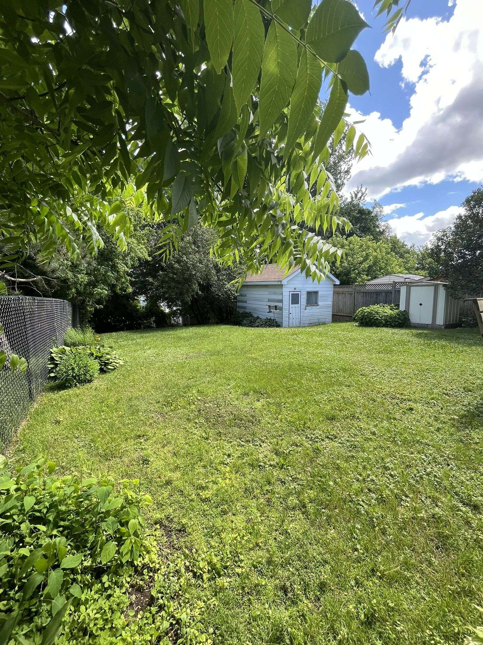 927 Laurier ST #A, Clarence-rockland, ON K4K 1V6