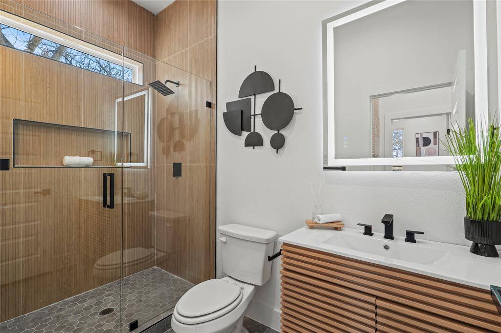 2007 N Montclair Avenue, Dallas, TX 75208