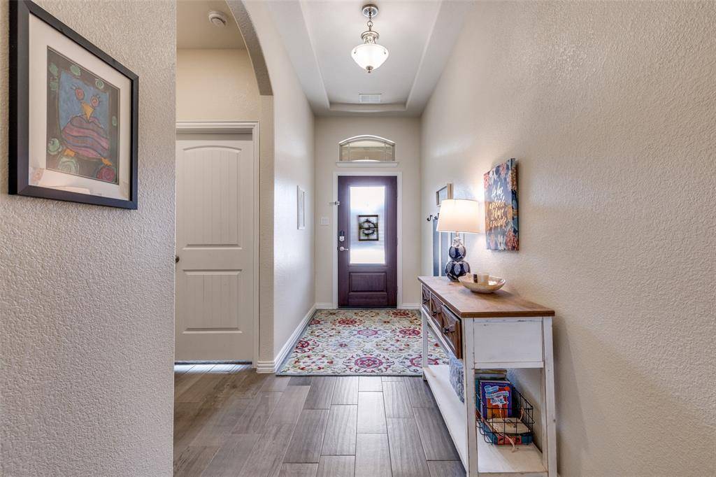 9324 Bronze Meadow Drive, Fort Worth, TX 76131