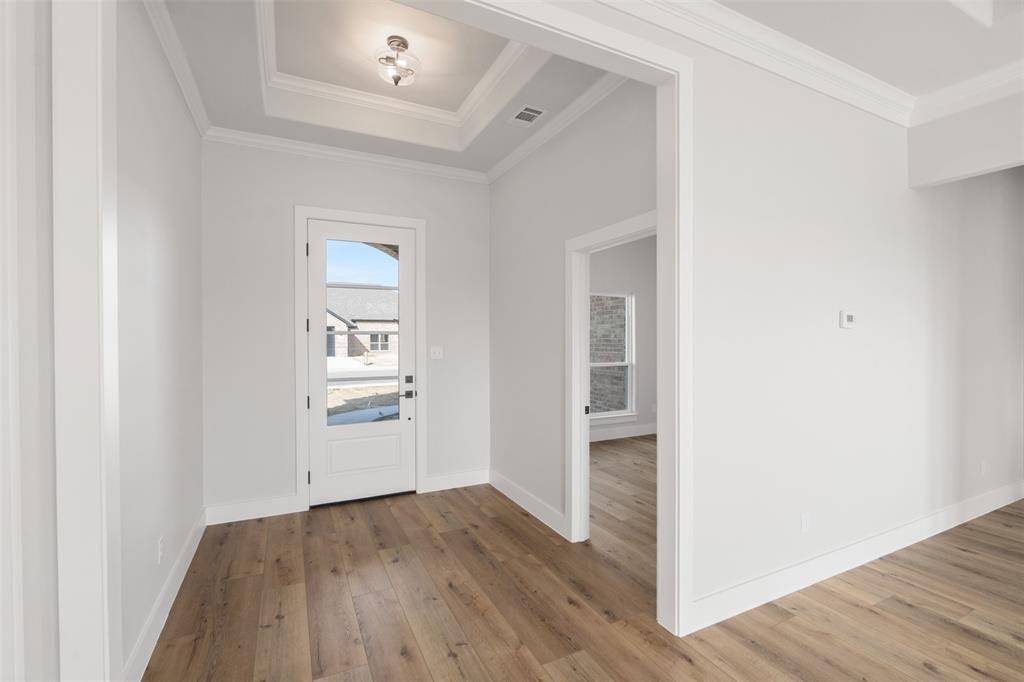 503 Limestone Circle, Mabank, TX 75147