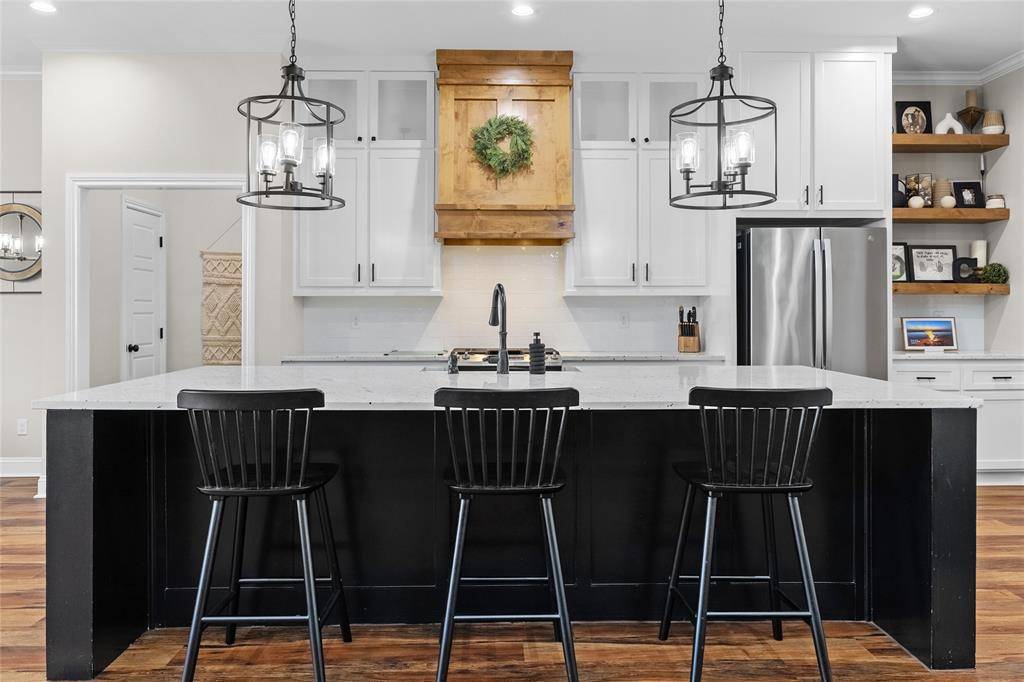 222 RS County Road 4269, Emory, TX 75440