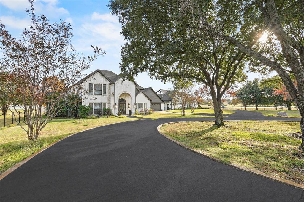 123 SE County Road 3147, Corsicana, TX 75109