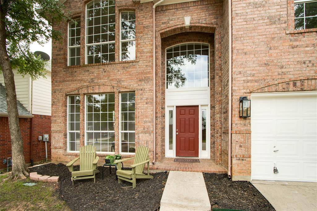 4008 Double Oak Drive, Bedford, TX 76021