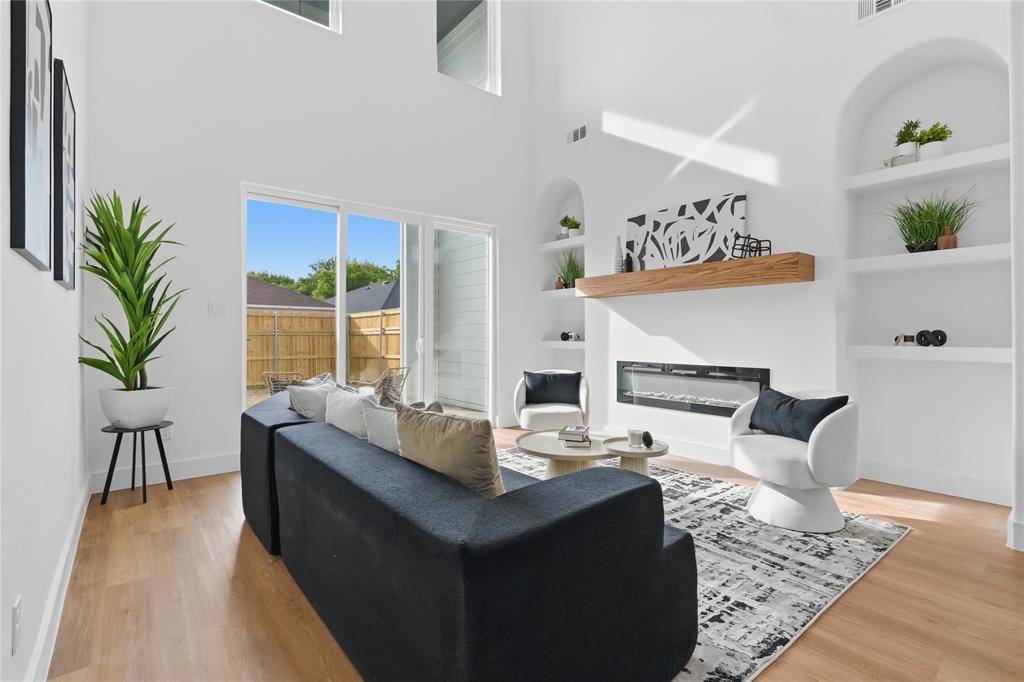 7817 Red Spring Road, Dallas, TX 75241