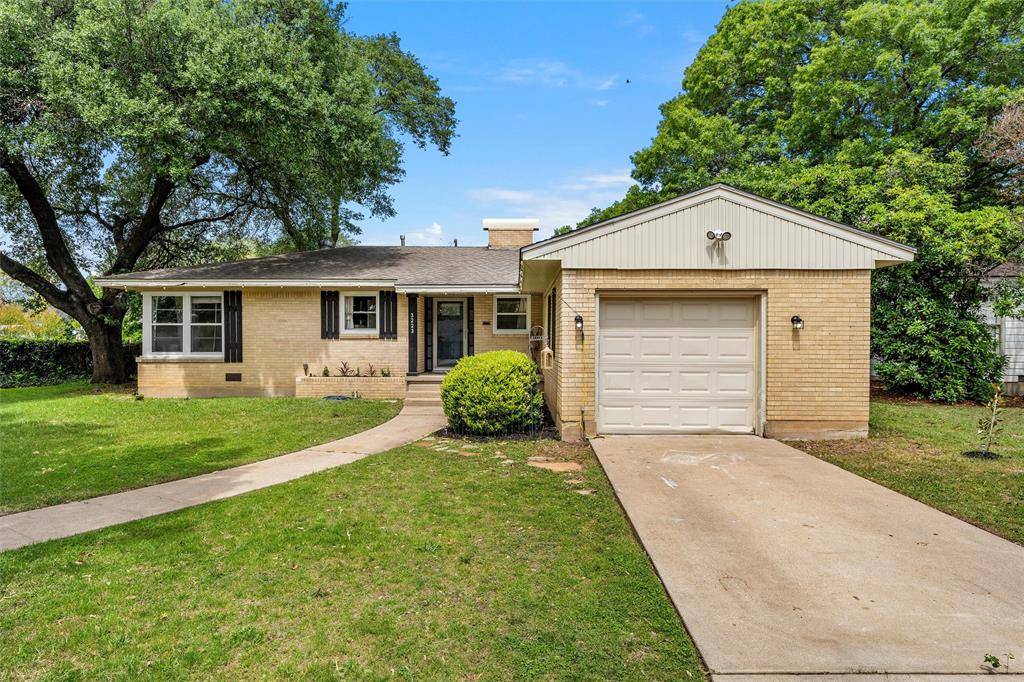 3223 Live Oak Avenue, Waco, TX 76708