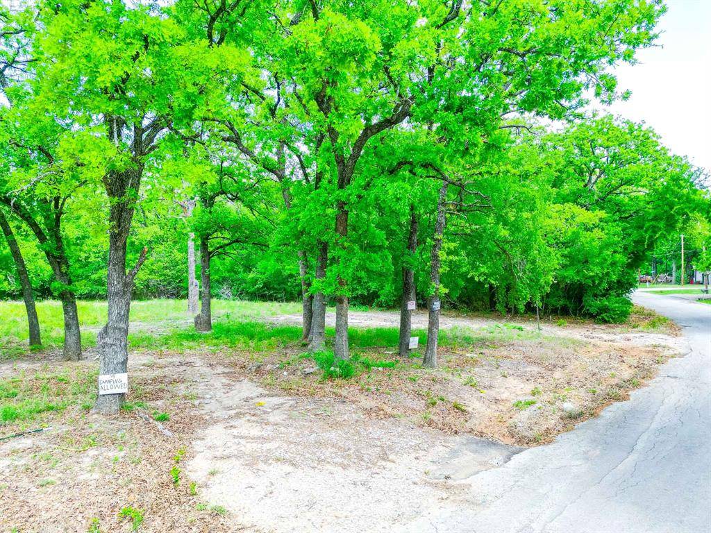 1494 Lynock Lane, Azle, TX 76020