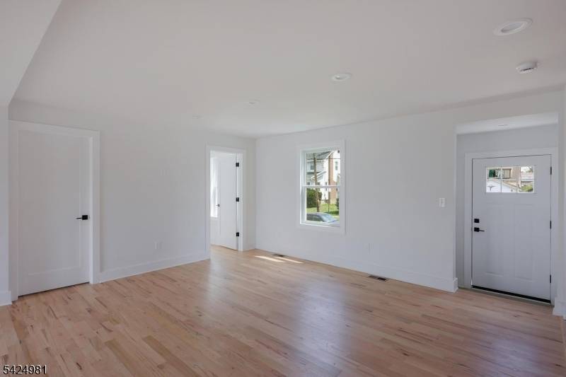 946 Moessner Ave, Union Twp., NJ 07083