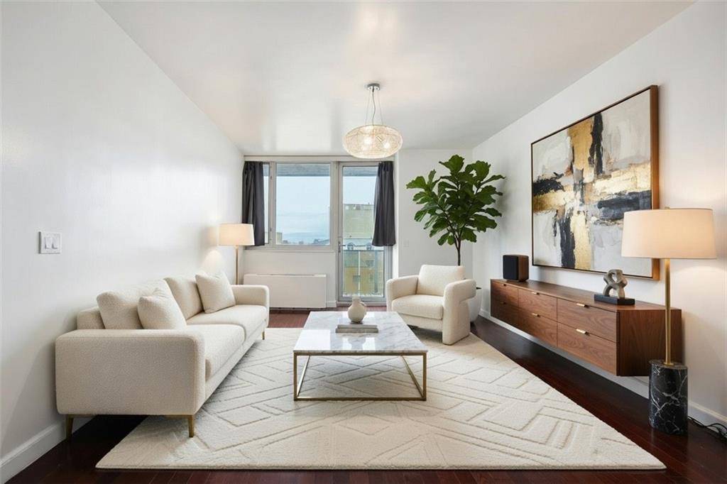 133-38 Sanford AVE #17B, Flushing, NY 11355