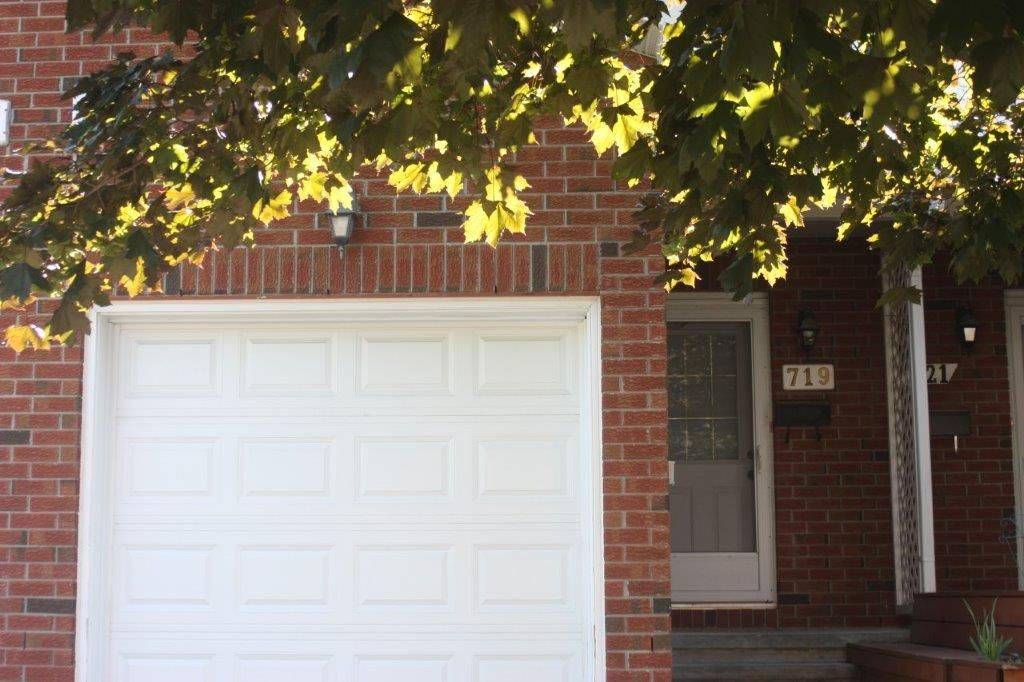 719 Melbourne AVE, Carlingwood - Westboro And Area, ON K2A 1X4