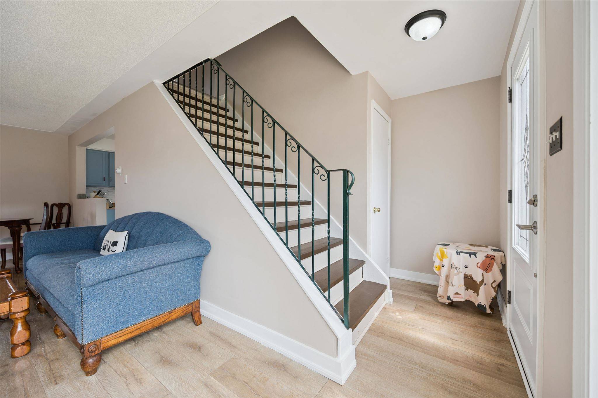 18 Close AVE, Cambridge, ON N1R 2R4