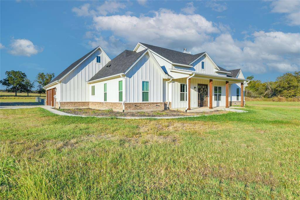 360 Sandpiper Drive, Weatherford, TX 76088