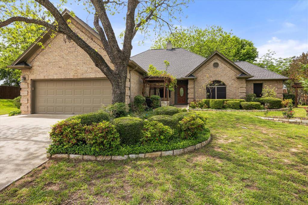 5204 Nueces Court, Granbury, TX 76049