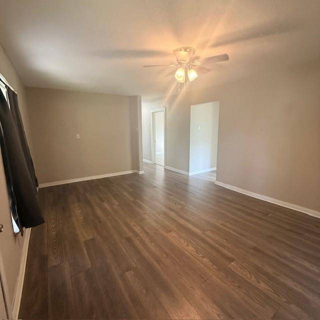 2621 Old Marlin, Waco, TX 76705