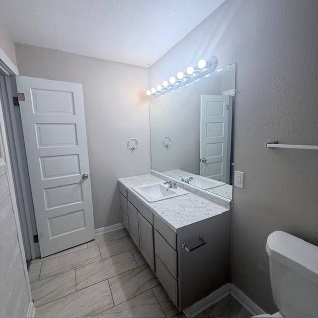 2621 Old Marlin, Waco, TX 76705