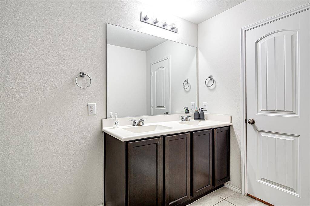 14549 Serrano Ridge Road, Fort Worth, TX 76052