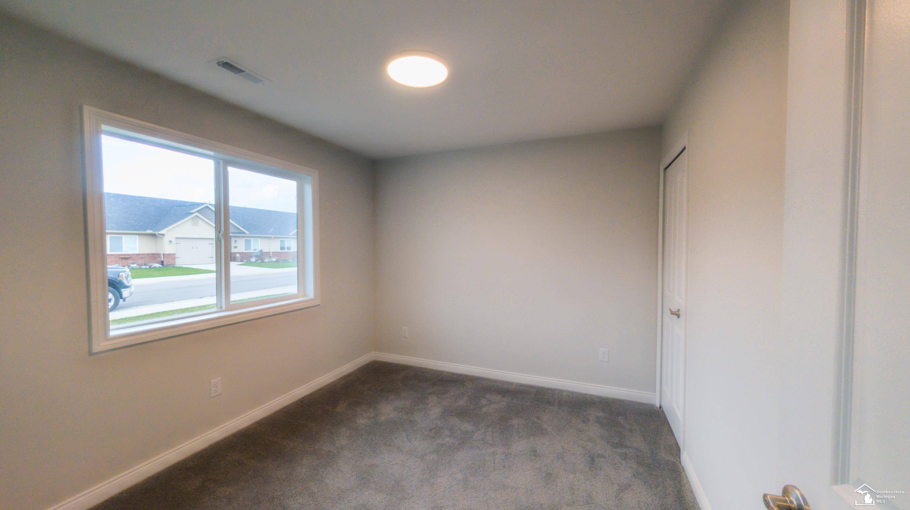 5203 Volterra DR, Monroe Twp, MI 48161