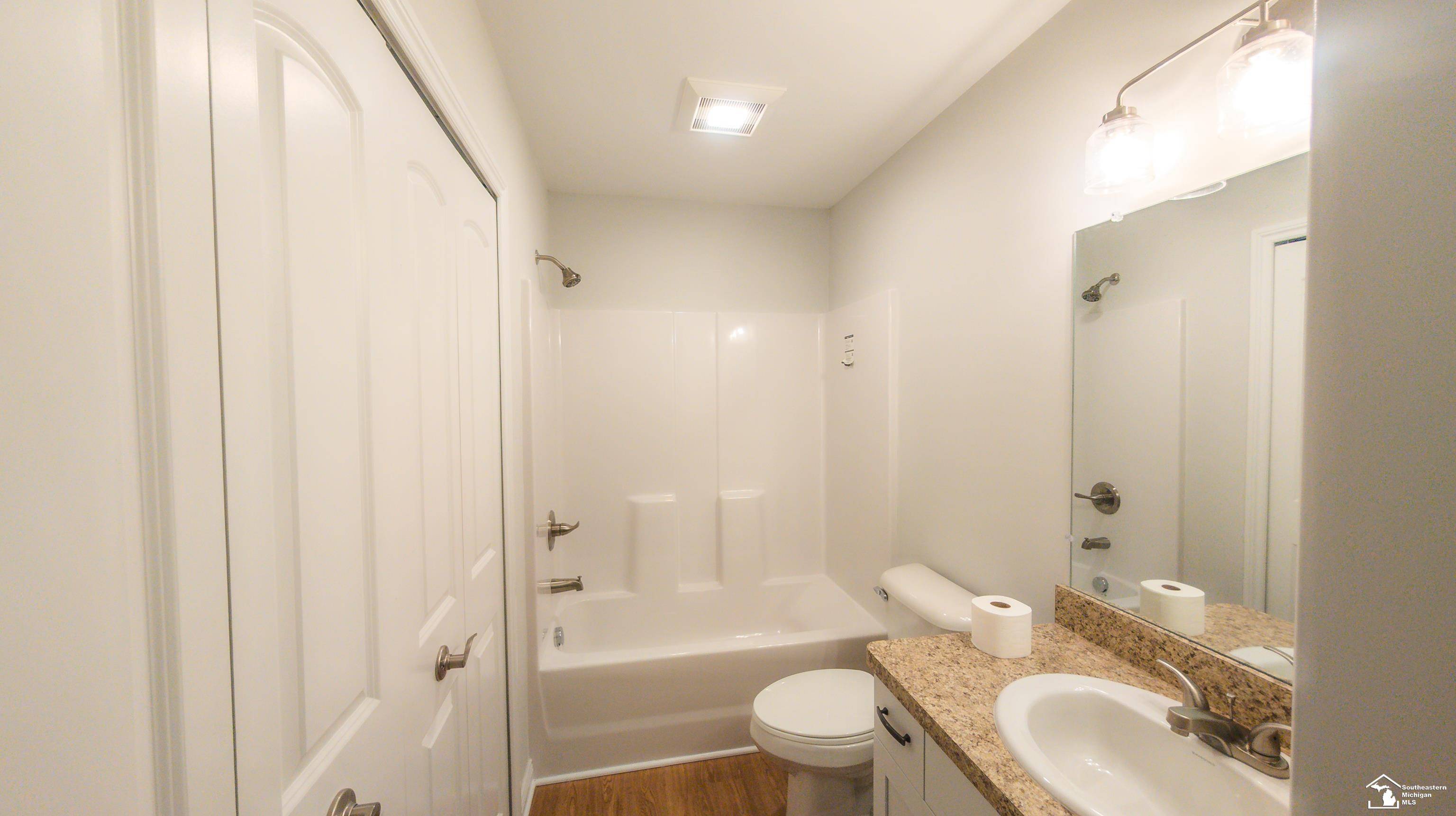 5203 Volterra DR, Monroe Twp, MI 48161