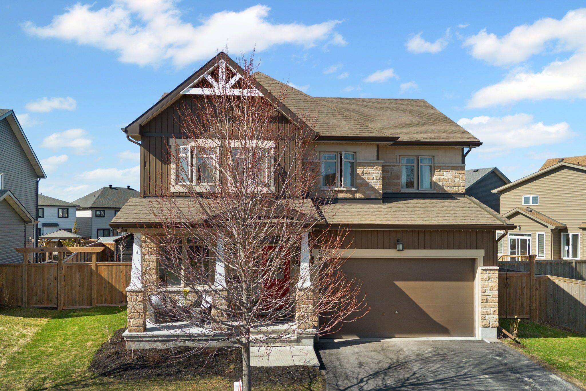 93 Morris ST, Carleton Place, ON K7C 0E8