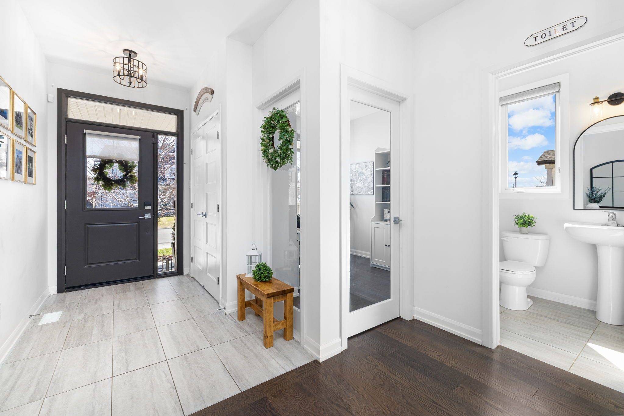 93 Morris ST, Carleton Place, ON K7C 0E8