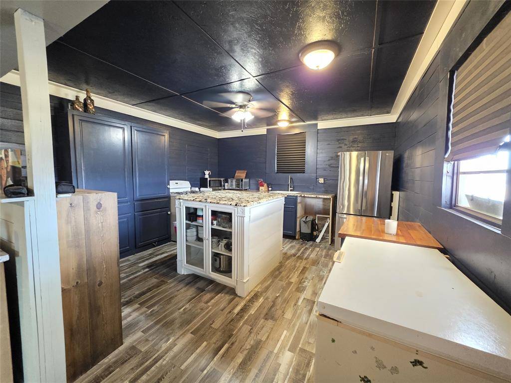 4451 Fm 585, Bangs, TX 76823